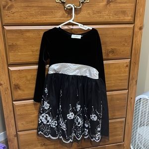 Girls party dress